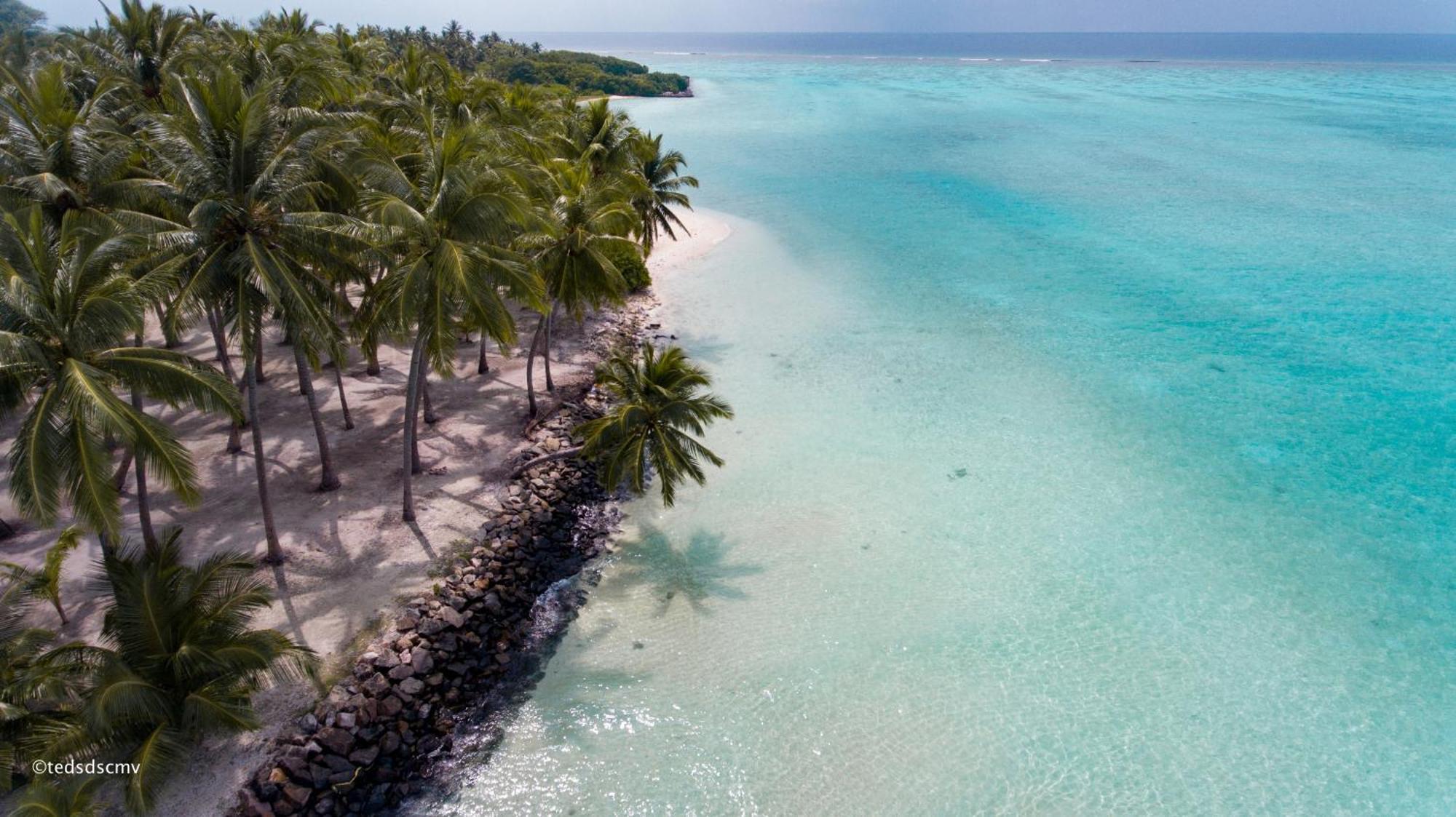 Veli Beach Inn Mathiveri Exterior photo